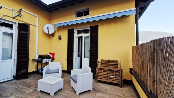 Bel 1.5 completamente ristrutturato con grande terrazza abitabile. 5