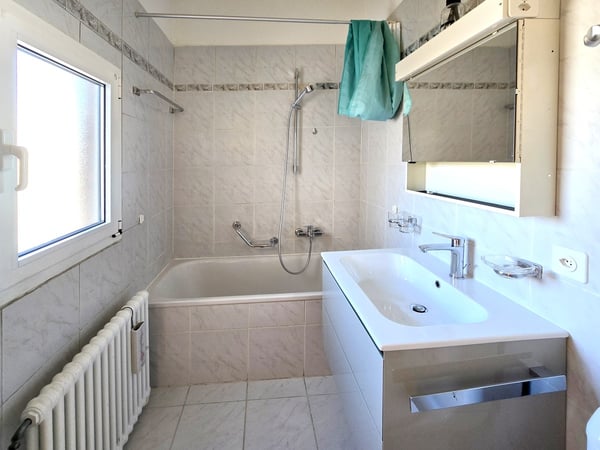 Interessante luminoso 1.5 ristrutturato con terrazza coperta 9