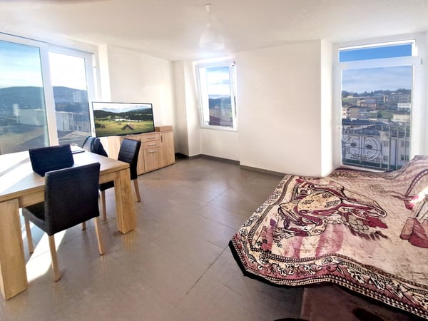 Porzione di residenza affittata con unità abitative e commerciali. 4