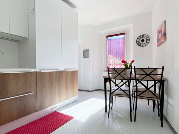 Palazzina rinnovata di quattro unità autorizzata per affitti brevi 8