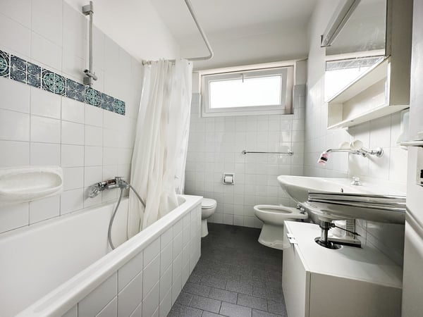 Bellissimo 1.5 locali con balcone coperto e vista aperta sulla città 9