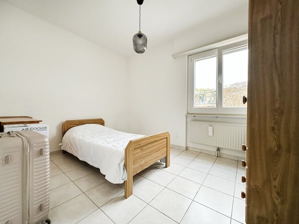 Bellissimo 1.5 locali con balcone coperto e vista aperta sulla città 8