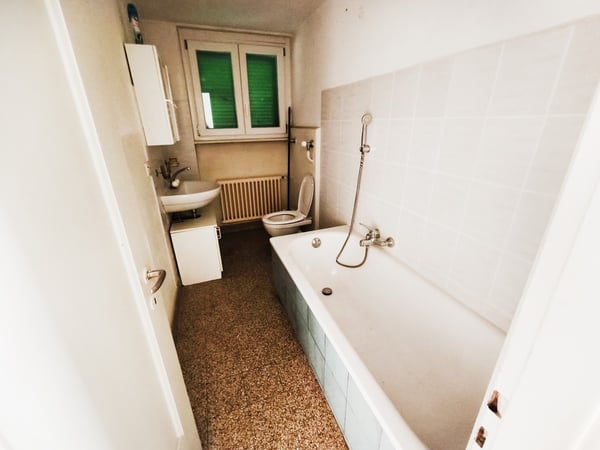 Palazzina a reddito 6 appartamenti con posteggi a Morbio Inferiore 6