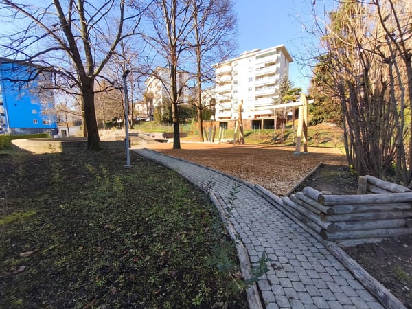 Palazzina a reddito 6 appartamenti con posteggi a Morbio Inferiore 8