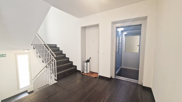 Bel 1.5 del 2009 arredato su misura in posizione comoda ai servizi. 8