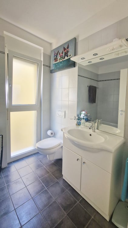 Bel 1.5 del 2009 arredato su misura in posizione comoda ai servizi. 6