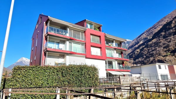 Bel recente 1.5 in stile moderno con terrazza coperta panoramica 13