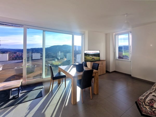 Porzione di residenza affittata con unità abitative e commerciali. 3