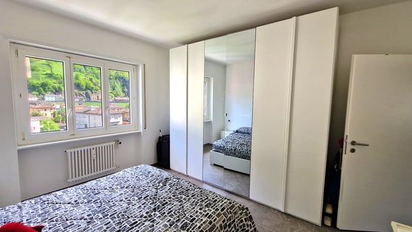 Bel 1.5 completamente ristrutturato nel 2024 con vista sui castelli. 6