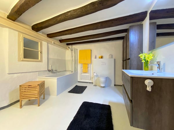 Palazzina rinnovata di quattro unità autorizzata per affitti brevi 4