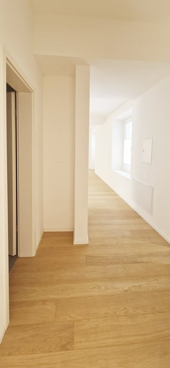 Bel 1.5 di medio-alto standing utilizzabile anche come ufficio. 9