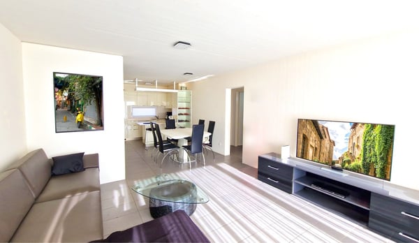 Bel recente 1.5 in stile moderno con terrazza coperta panoramica 1