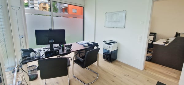 Nuovissimo ufficio 1 locali in zona dalla grande visibilità. 2