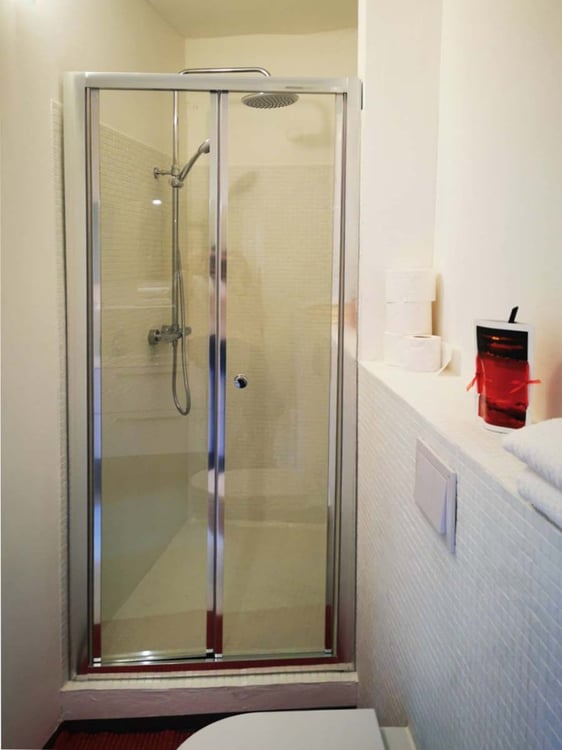 Palazzina rinnovata di quattro unità autorizzata per affitti brevi 11