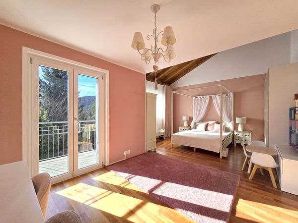 Esclusiva villa 702 m² con giardino e privacy a Miglieglia 10