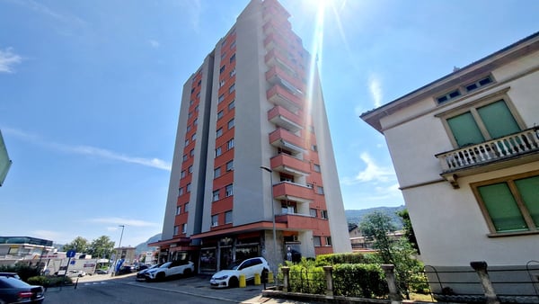 Splendido comodo 3,5 locali ristrutturato con terrazzo panoramico 12