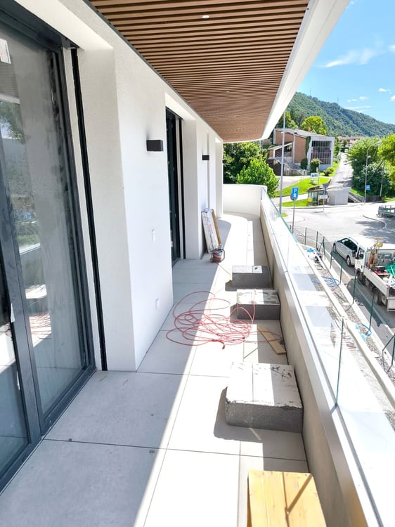 Prestigiosa villa 4,5 vista lago con rooftop e posto barca privato 8