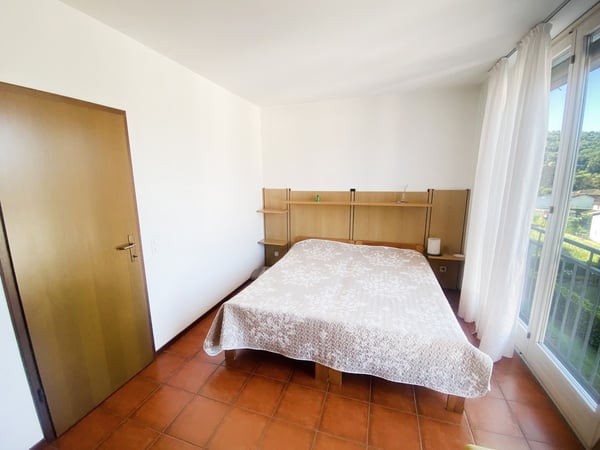 Casa semi-indipendente 4,5 locali con giardino e soggiorno duplex 6