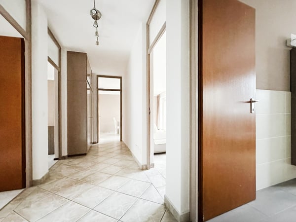 Elegante 3,5 ristrutturato con terrazzo e balcone in zona tranquilla 4
