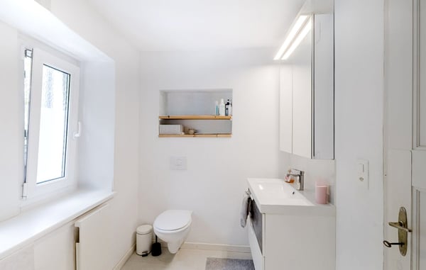 Casa di nucleo con 3,5, 2,5, studio indipendente, giardino e balconi. 8