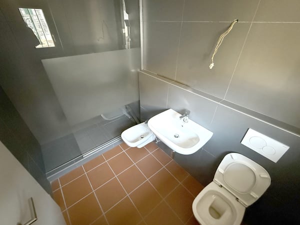 Splendida casa 6 ristrutturata con giardino e terrazza panoramici. 11