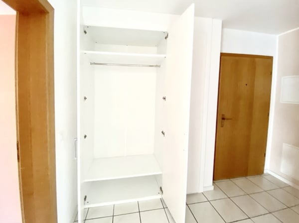 Bel 4,5 con grande terrazza coperta in ottimo stato manutentivo. 12