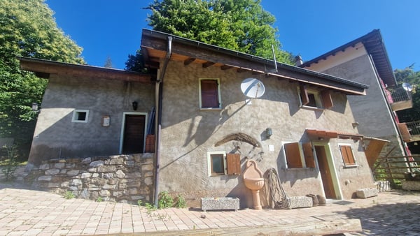 Casa ticinese 5,5 nella pace della natura con meraviglioso panorama. 3