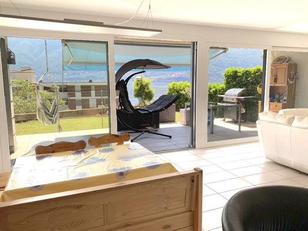 Ampio 5,5 con giardino e terrazza con affaccio sul lago a Brissago 2