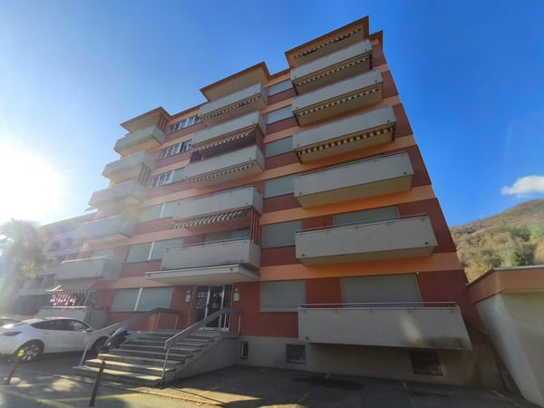 Raffinato 1,5 locali ristrutturato con balcone e cucina nuova. 7