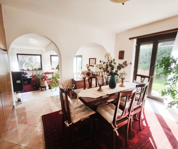 Magnifica villa panoramica 8,5 con ampi spazi e meraviglioso giardino. 4