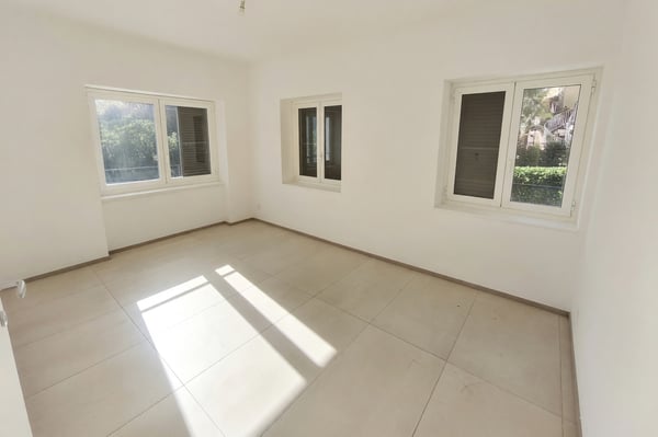Appartamento 3,5 in affitto ristrutturato con giardino e mansarda 7