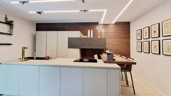 Appartamento 4,5 firmato Mario Botta con ampia terrazza vista valle 6
