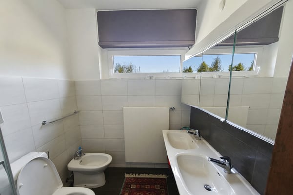 Appartamento 4,5 con camino e tre terrazzi a Manno 12