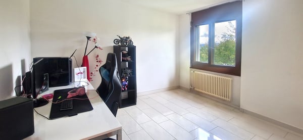 Moderno ampio 4,5 ristrutturato con terrazzo coperto e balcone. 5