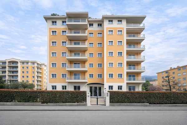 Raffinato 3,5 locali con terrazza coperta e finiture di pregio. 1