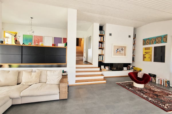 Casa unifamiliare 6,5 locali di 190 mq con giardino privato e veranda 2