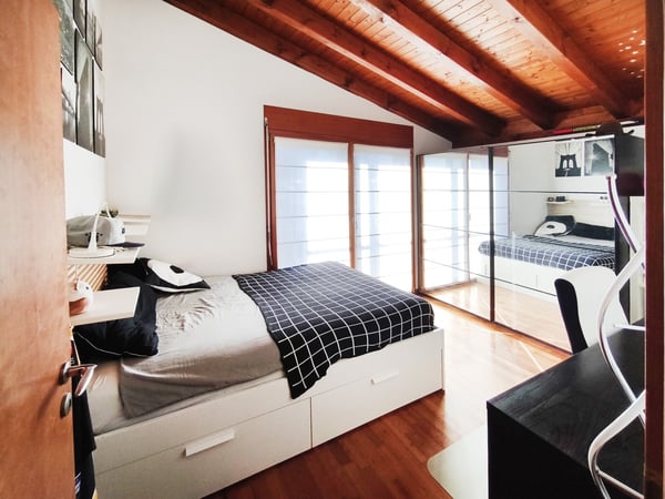 Villa 5,5 locali con piscina riscaldata, giardino privato e ampi spazi 10
