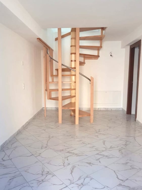 Bell'appartamento 3,5 locali ristrutturato con cucina open space 4