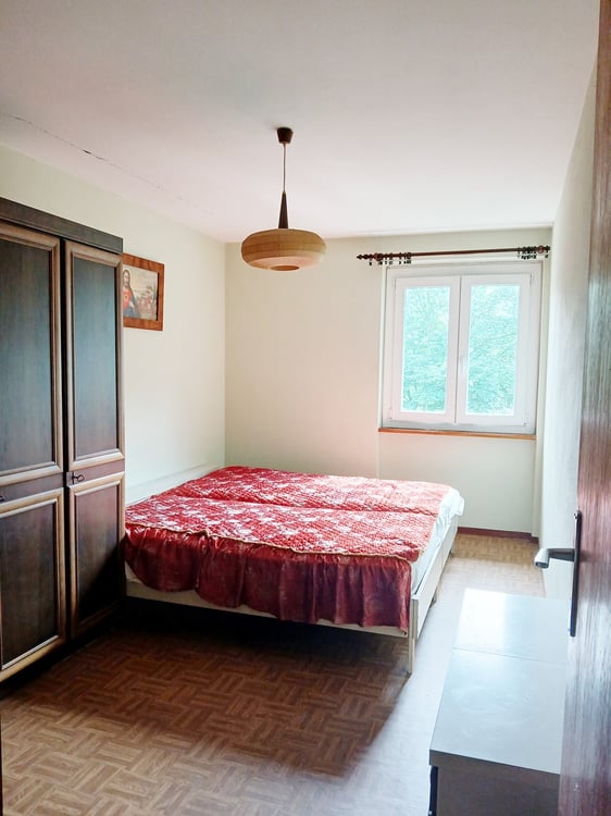 Grotto 6,5 con spazio ristorazione, camere e grande terreno. 8