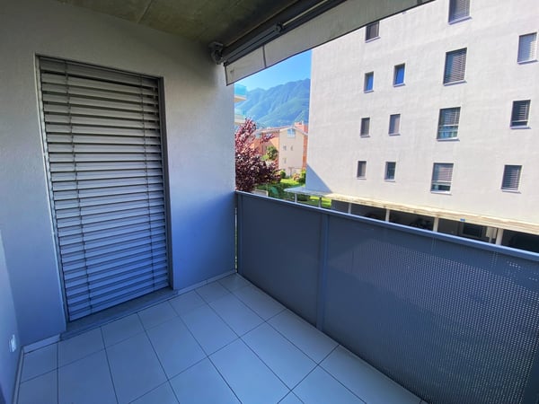 Moderno 2.5 locali con terrazza e posto auto in pieno centro. 6