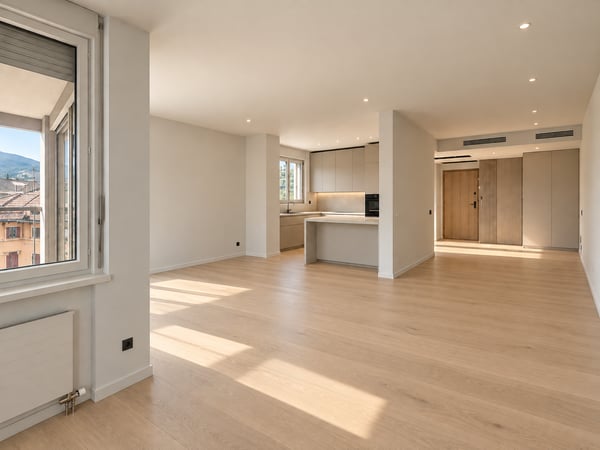 Prestigioso 5,5 ristrutturato in alto standing con terrazzo vista lago 12