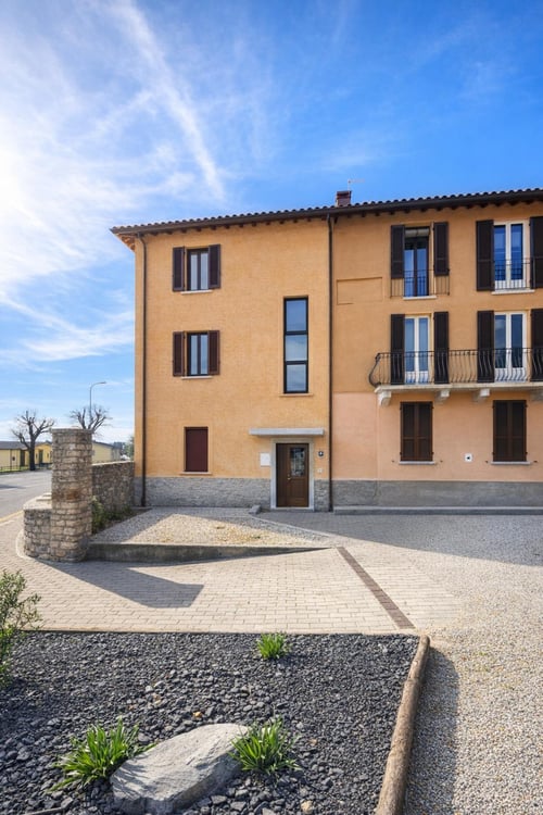 Palazzina completamente affittata con rendita del 4,7% 16