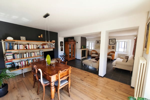 Casa bifamiliare 7 locali ristrutturata con giardino a Davesco 8