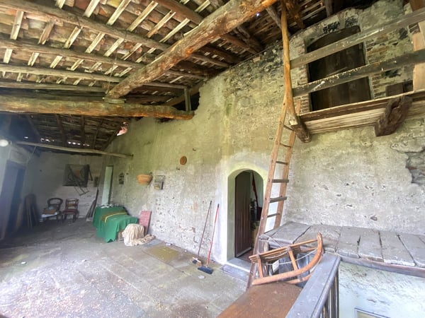 Casa ticinese 11 locali del 1100 con terreno e potenziale sviluppo 16