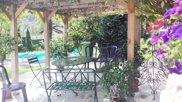 Grande villa 9 locali con piscina interrata e ampio giardino