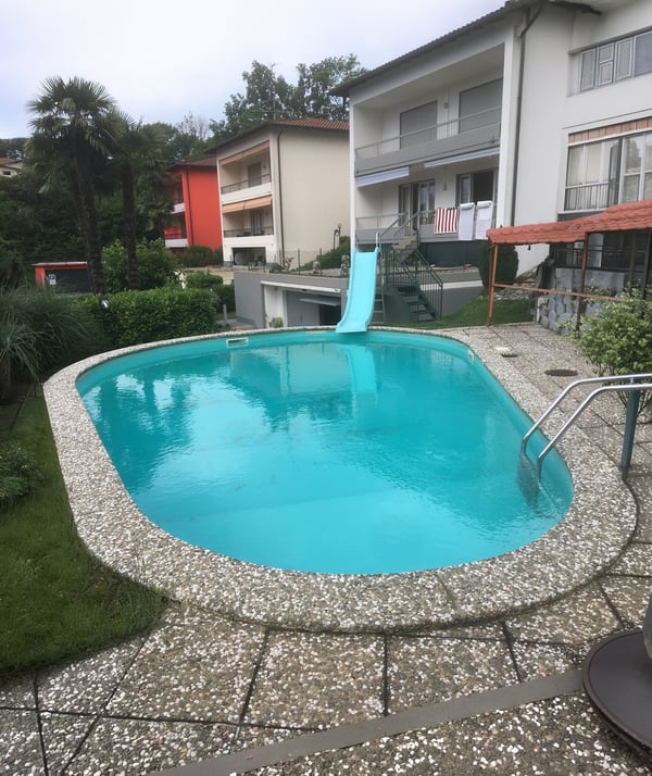 Elegante villa indipendente 4.5 locali con piscina e ampio giardino 15