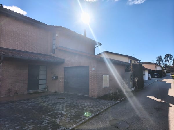 Villa 4.5 locali con piscina riscaldata, giardino privato e ampi spazi 18