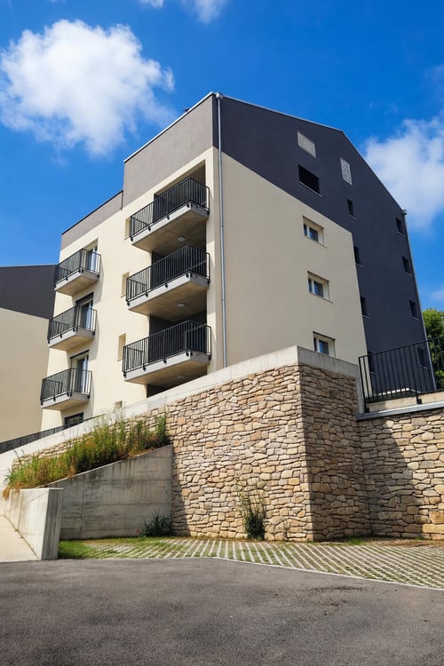 Nuovo appartamento 4.5 con terrazza coperta e due balconi 18