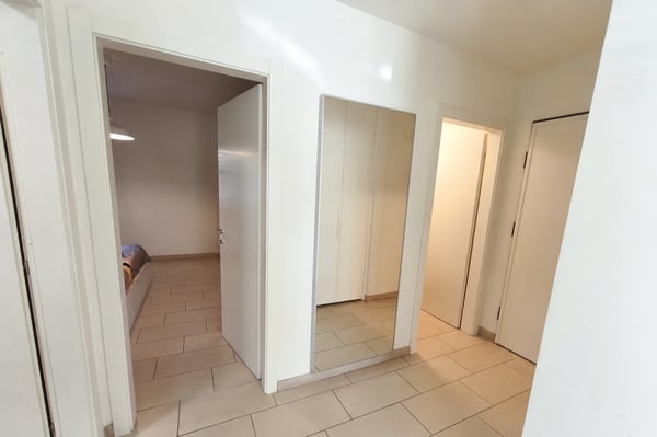 Ampio appartamento 2,5 locali arredato con balconcino 7