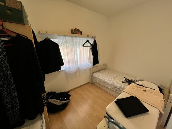 Casa Bifamiliare di 2.5+5.5 locali con terreno 10